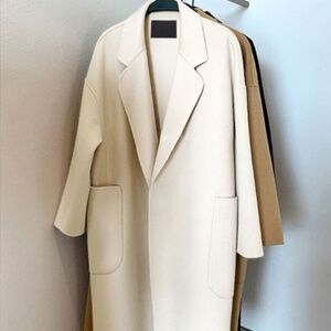White Double-Faced Wool Coat – Soft & Elegant Fit